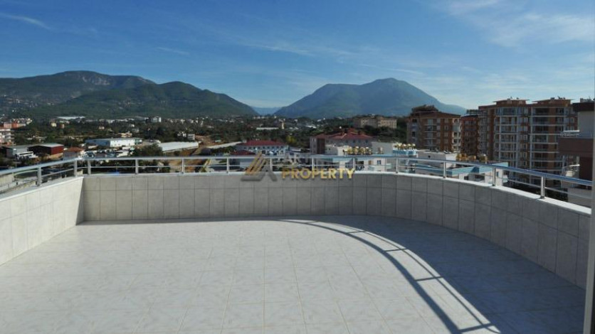 Прекрасная квартира 4+1 с видом на море и крепость в районе Тосмур, 270 м2. - Ракурс 30