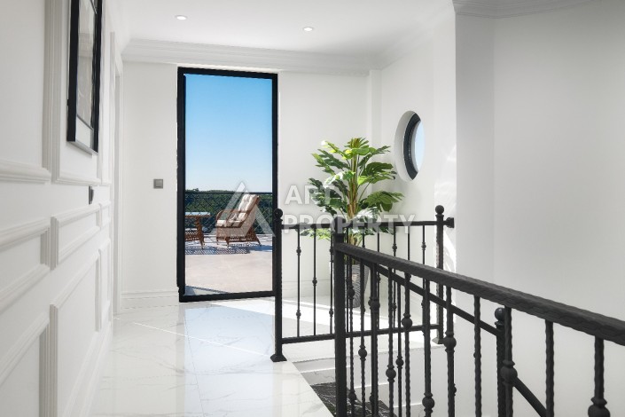 Вилла с видом на море и отдельными апартаментами в элитном районе Каргыджак - Ракурс 17