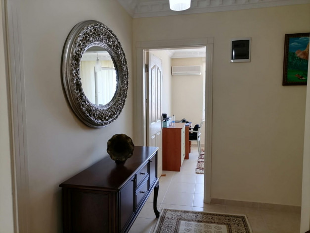 Пентхаус 4+1 с видом на море в районе Махмутлар, 250 м2 - Ракурс 39