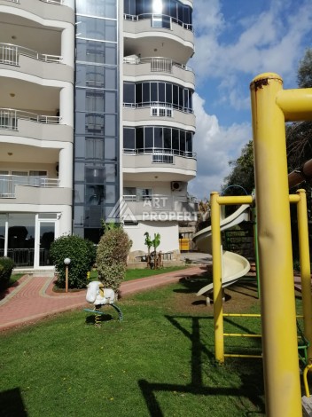 Просторная квартира 2+1 в развитом районе Махмутлар рядом с морем - Ракурс 2