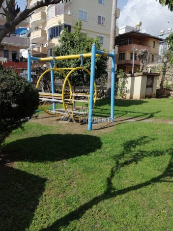 Просторная квартира 2+1 в развитом районе Махмутлар рядом с морем - Ракурс 5