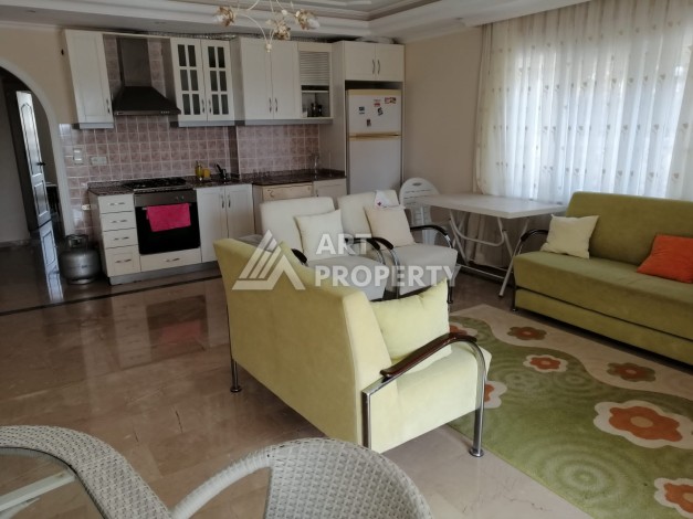 Просторная квартира 2+1 в развитом районе Махмутлар рядом с морем - Ракурс 12