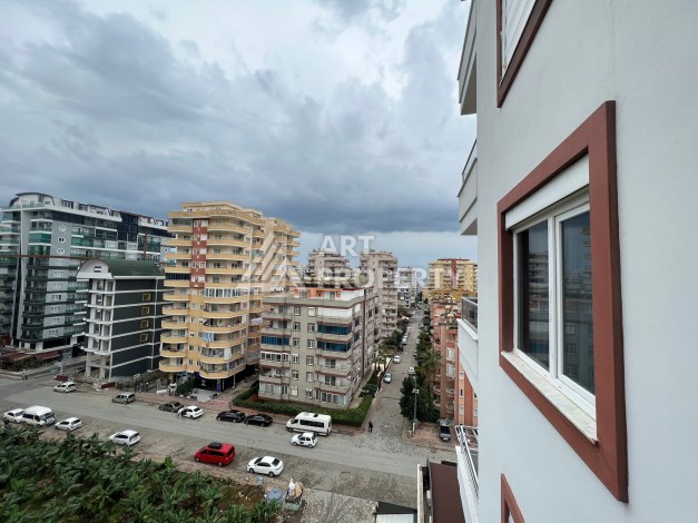 Огромная квартира 2+1 с видом на море в самом развитом районе Алании Махмутлар - Ракурс 3