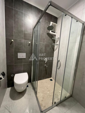 Просторная квартира 3+1 в самом центре Алании с видом на море и крепость - Ракурс 33