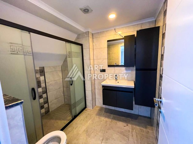 Шикарный меблированный дуплекс 4+1 рядом с морем в самом центре Алании - Ракурс 13