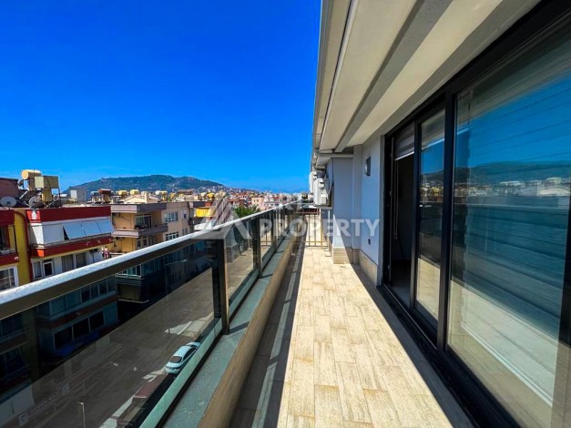 Шикарный меблированный дуплекс 4+1 рядом с морем в самом центре Алании - Ракурс 16