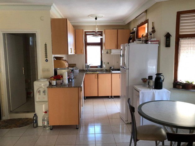 Двухуровневые апартаменты 2+1 в Авсалларе, 90 м2 - Ракурс 14