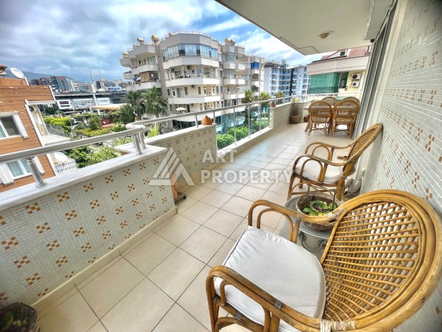 Огромный дуплекс 4+2 , площадью 250 м.кв. рядом с центром Аланьи - Ракурс 17