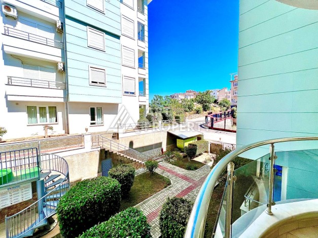 Квартира 3+1 с потрясающим видом на море и крепость в самом центре Алании - Ракурс 23