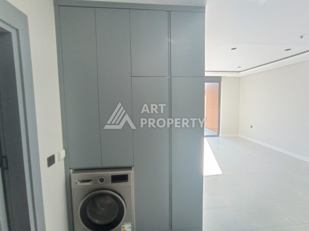 Отличная 1+1 в развитом районе Оба в Алании в 450 м от моря - Ракурс 5