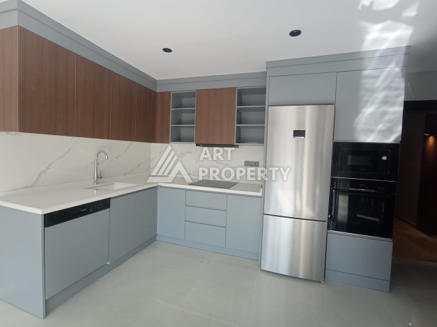 Отличная 1+1 в развитом районе Оба в Алании в 450 м от моря - Ракурс 8