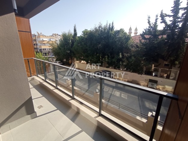 Отличная 1+1 в развитом районе Оба в Алании в 450 м от моря - Ракурс 13