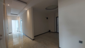 Две квартиры разных планировок в хорошем комплексе в районе Махмутлар, 165-220м2 - Ракурс 17