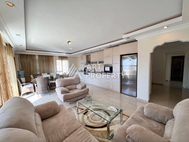 Уютный дуплекс 4+1 с видом на море и замок в центре Алании - Ракурс 4