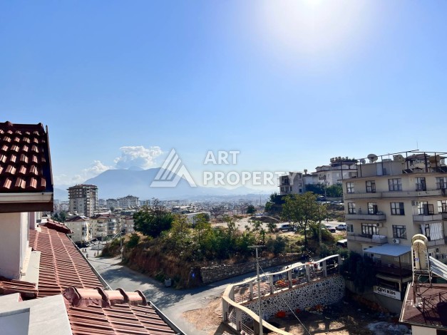 Уютный дуплекс 4+1 с видом на море и замок в центре Алании - Ракурс 33