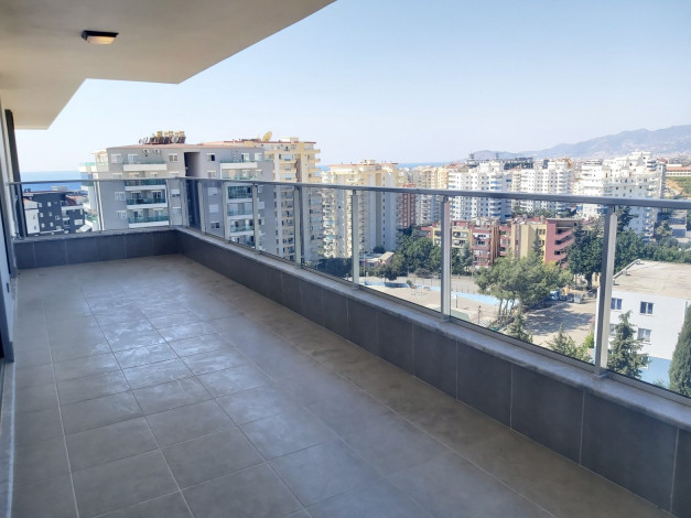 Две квартиры разных планировок в хорошем комплексе в районе Махмутлар, 165-220м2 - Ракурс 35