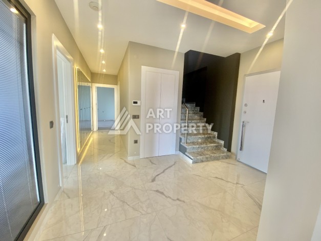 Видовые апартаменты 4+1 для получения гражданства с центре Алании - Ракурс 25