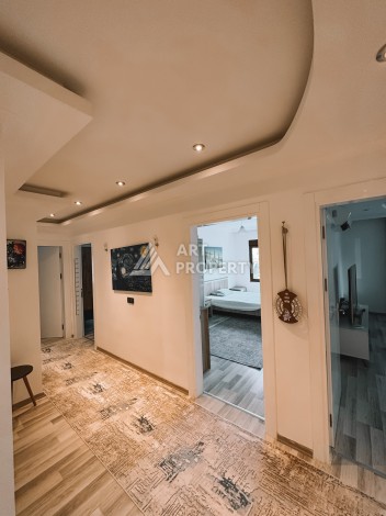 Квартира 3+1 на первой линии моря в Кестеле Аланья в уютном комплексе - Ракурс 18