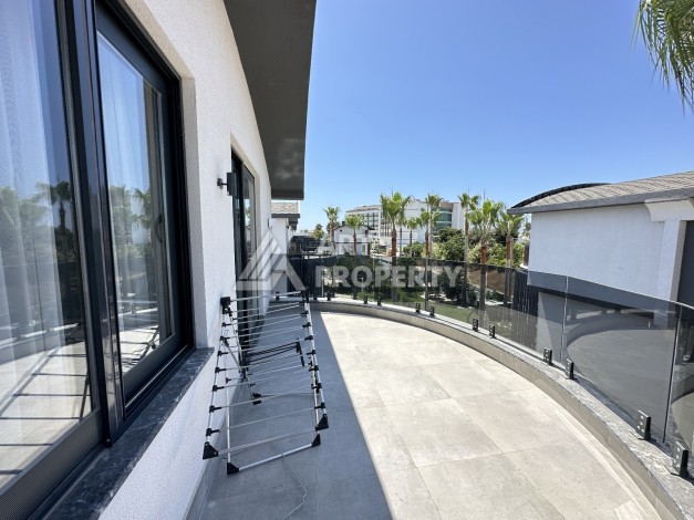 Шикарная отдельная вилла с собственным бассейном в развивающемся районе Паяллар Алания районе - Ракурс 28