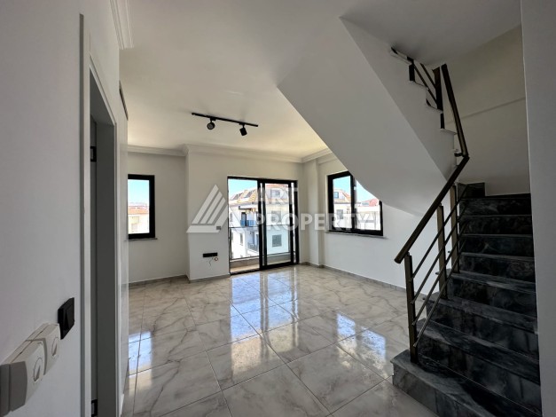 Дуплекс 5+1 с видом на море в элитном районе Кестел всего 200 метров от моря - Ракурс 5