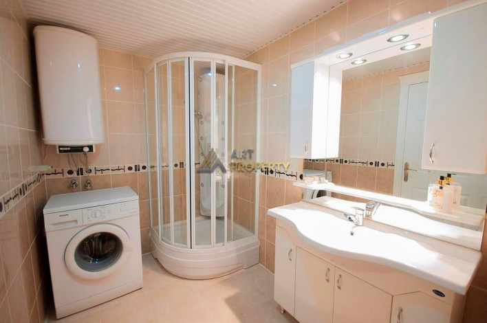 Трехкомнатные апартаменты недалеко от пляжа  в Тосмуре, 120 м2 - Ракурс 22