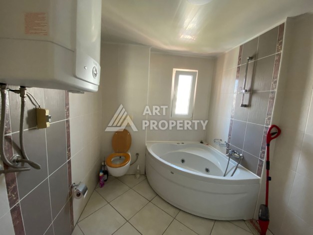 Двухуровневая квартира 4+1 в одном из лучших комплексов Махмутлара! - Ракурс 9