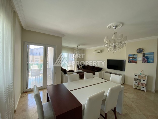 Двухуровневая квартира 4+1 в одном из лучших комплексов Махмутлара! - Ракурс 27