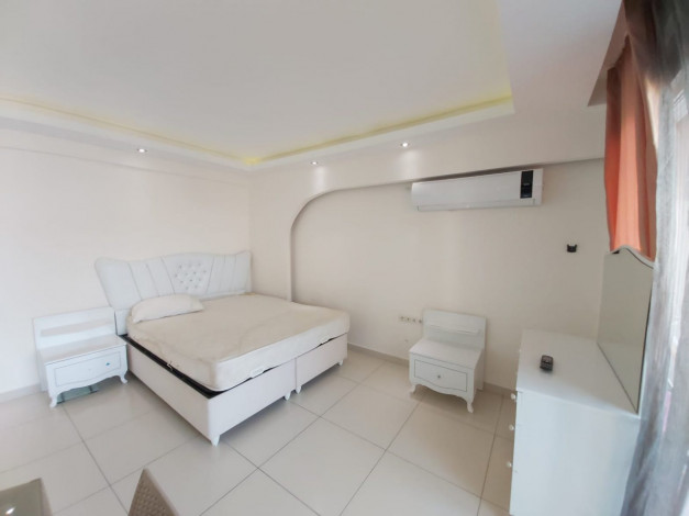 Квартира 1+1 в центральной части Махмутлара, 70 м2 - Ракурс 14