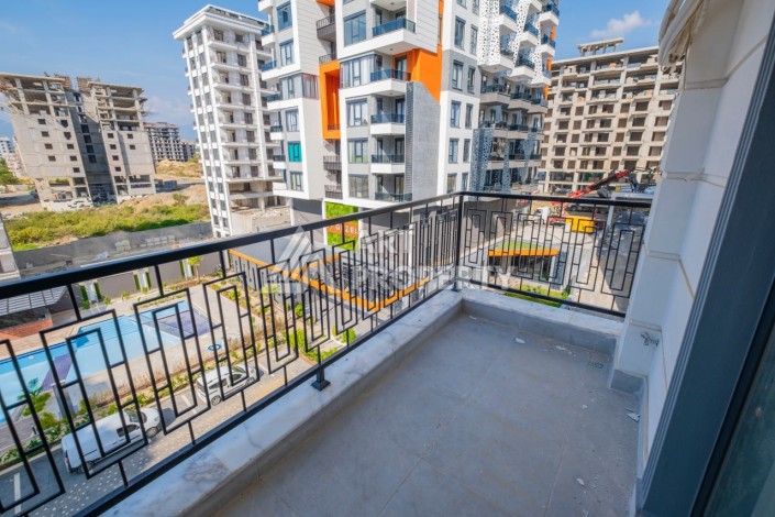 Просторная квартира 1+1 в популярном районе Махмутлар - Ракурс 18