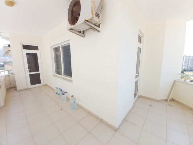 Светлая трехкомнатная квартира в Махмутларе Алания, в 350 метрах от Средиземного моря, 110 м2 - Ракурс 16