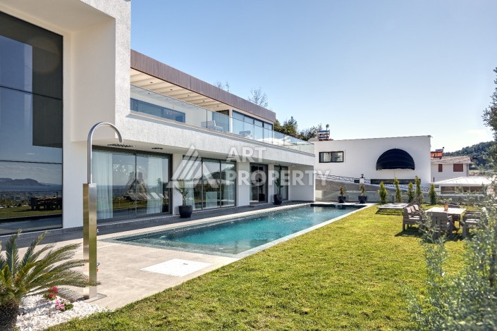 Уникальный комплекс вилл с потрясающим видом на море в районе Каргыджак - Ракурс 8