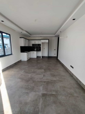 Квартира 1+1 в новом комплексе с инфраструктурой 5* отеля в тихом месте Махмутлара, 75 м2 - Ракурс 5