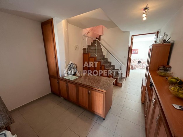 Вилла-таунхаус 2+1 в комплексе на первой линии моря, Демирташ! - Ракурс 4