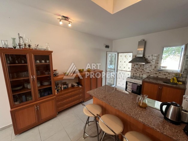 Вилла-таунхаус 2+1 в комплексе на первой линии моря, Демирташ! - Ракурс 9