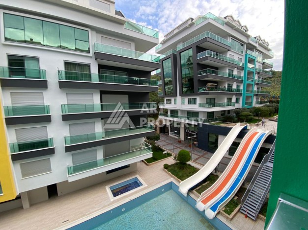 Шикарная квартира 1+1 в премиальном комплексе от качественного застройщика рядом с морем - Ракурс 2