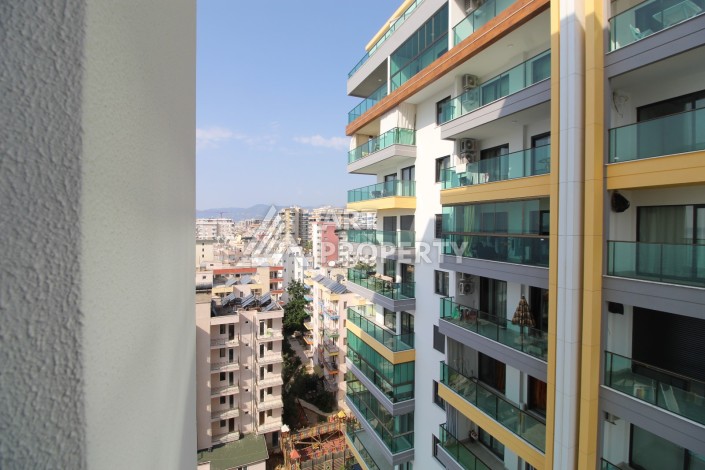 Шикарная квартира 2+1  в элитном комплексе на первой береговой линии в районе Махмутлар - Ракурс 5