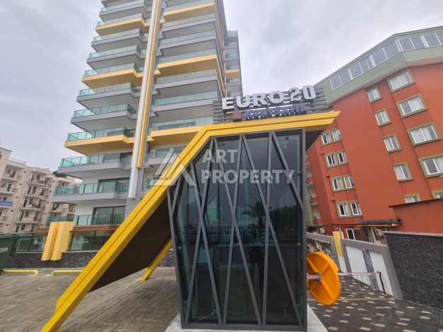 Шикарная квартира 2+1  в элитном комплексе на первой береговой линии в районе Махмутлар - Ракурс 6