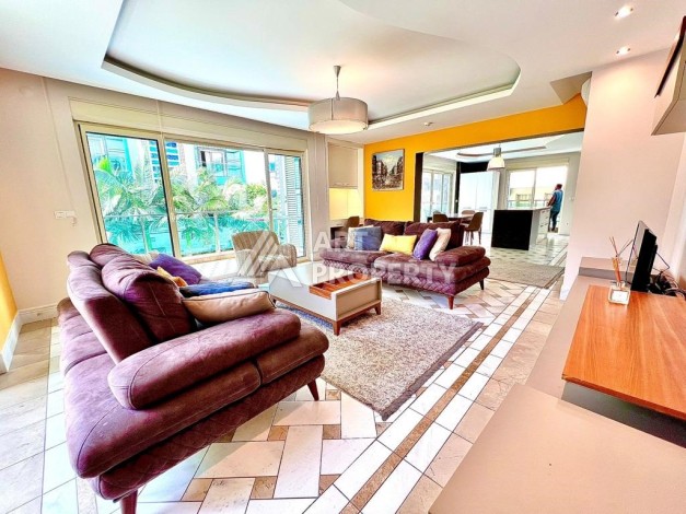 Шикарная квартира 4+1  у моря возле самого знаменитого пляжа Клеопатра - Ракурс 24