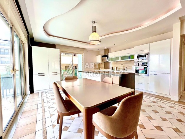 Шикарная квартира 4+1  у моря возле самого знаменитого пляжа Клеопатра - Ракурс 28