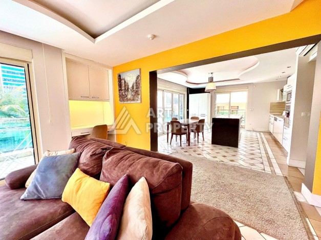 Шикарная квартира 4+1  у моря возле самого знаменитого пляжа Клеопатра - Ракурс 30