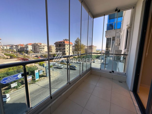 Квартира 1+1 с видом на море в элитном районе Кестел - Ракурс 10