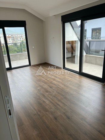 Двухуровневая квартира 4+1 в районе Оба в новостройке! - Ракурс 6