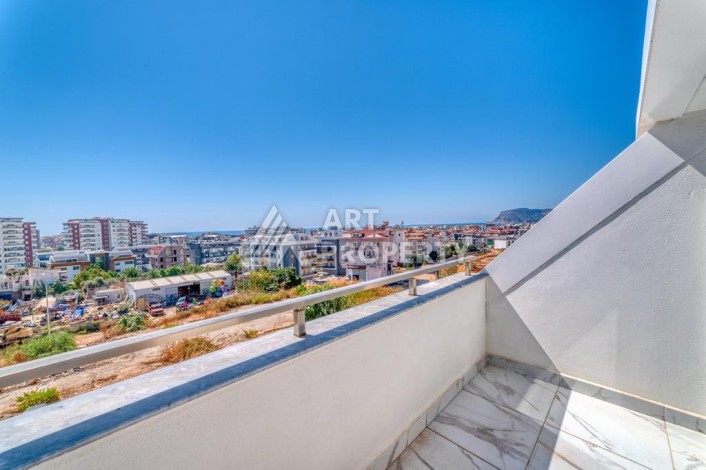 Двухуровневая видовая квартира 3+1 с новой мебелью в новом доме в Оба! - Ракурс 3