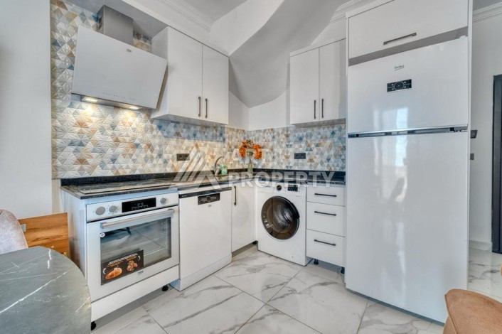 Двухуровневая видовая квартира 3+1 с новой мебелью в новом доме в Оба! - Ракурс 36