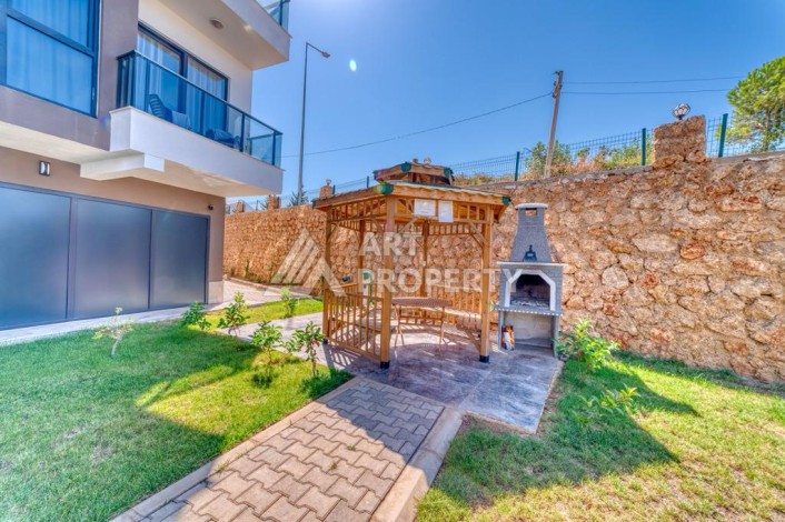 Двухуровневая видовая квартира 3+1 с новой мебелью в новом доме в Оба! - Ракурс 43