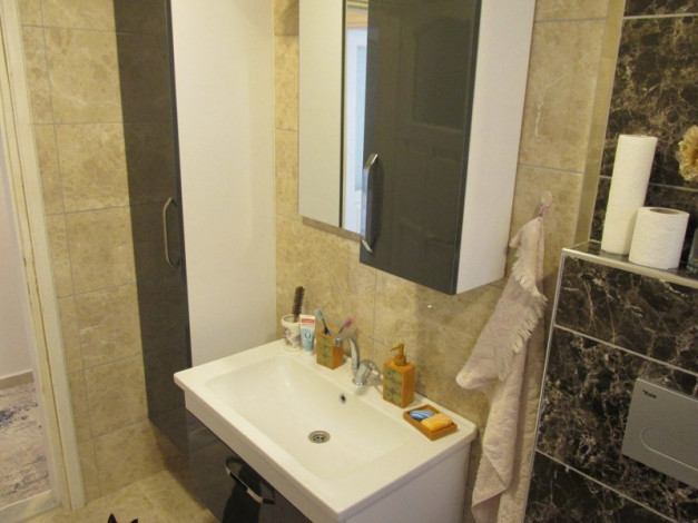 Уютная меблированная квартира 2+1 в центре Алании, 90м2 - Ракурс 5