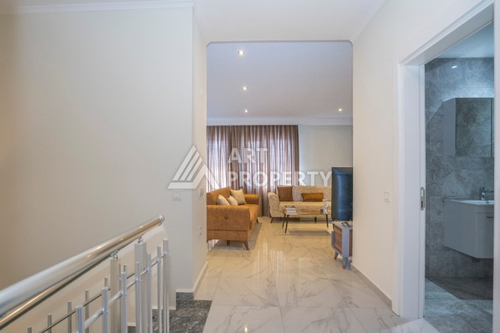 Двухуровневая квартира 2+1 в новом комплексе элитного района Кестел рядом с морем - Ракурс 35