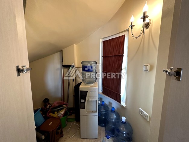 Двухуровневая квартира 2+1  в элитном комплексе района Каргыджак - Ракурс 19