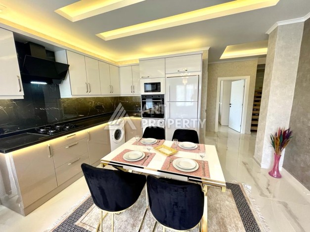 Шикарный дуплекс 2+1 с собственным садом  в районе Оба - Ракурс 7