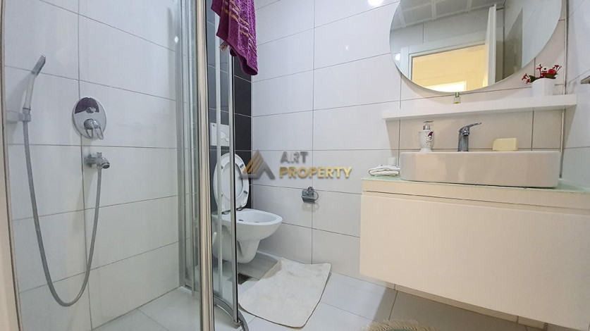 Трехкомнатная квартира с панорамным видом на Средиземное море в районе Махмутлар, Алания,120 м2 - Ракурс 24